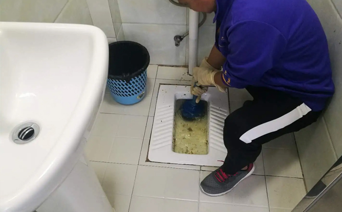 天等疏通蹲坑